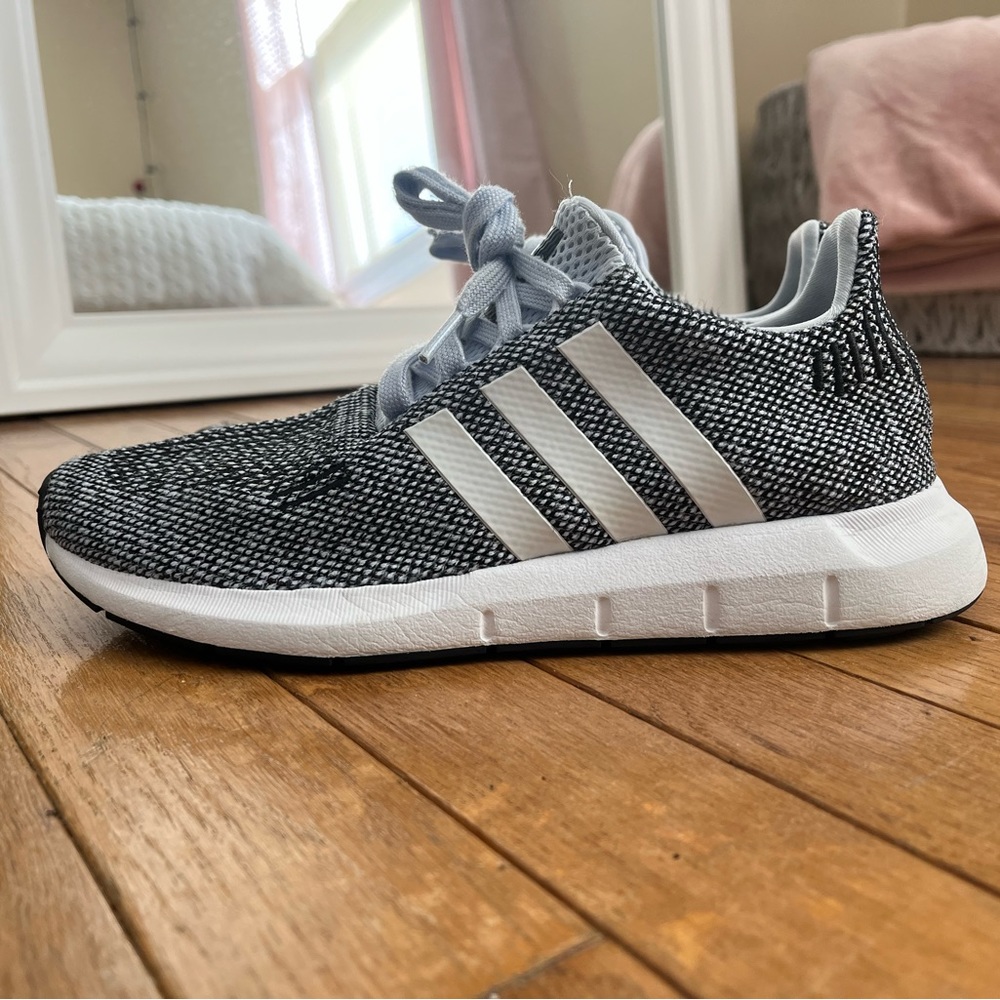 Adidas Swift Run Shoes